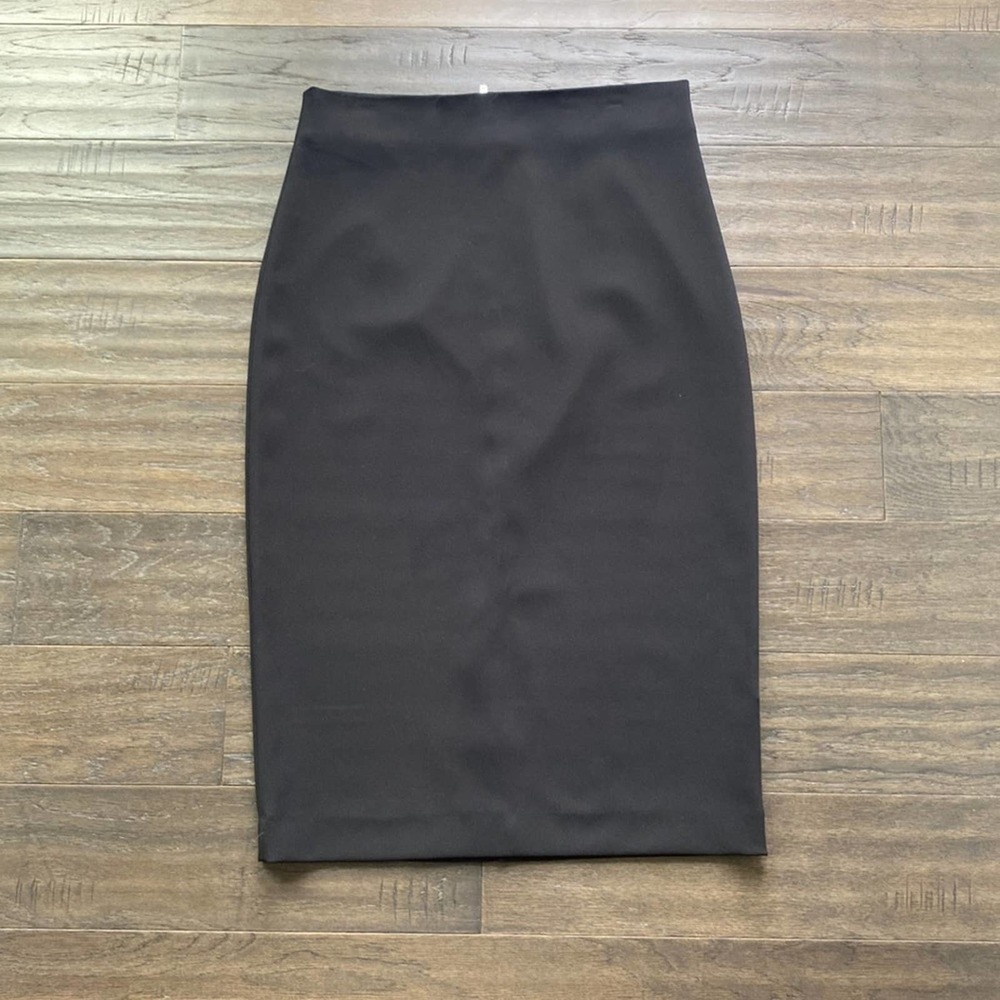 Zara Classic Black Pencil Skirt Size LG NWT